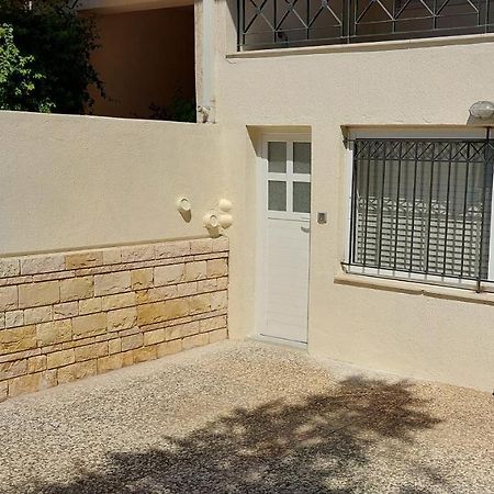 Honeybee 1 - Sunny Studio In The Center Of Rafina Exterior photo