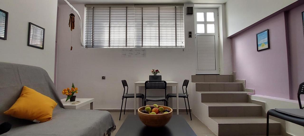Honeybee 1 - Sunny Studio In The Center Of Rafina Exterior photo