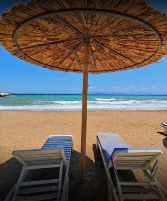 Honeybee 1 - Sunny Studio In The Center Of Rafina Exterior photo